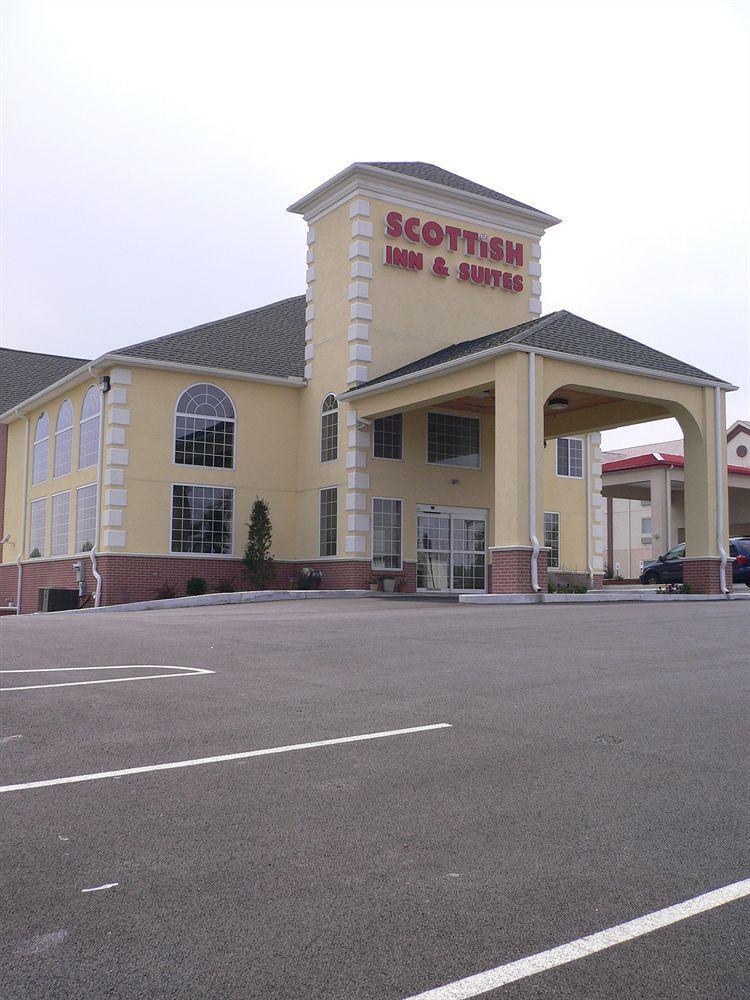 Super 8 By Wyndham Hershey North 2*
