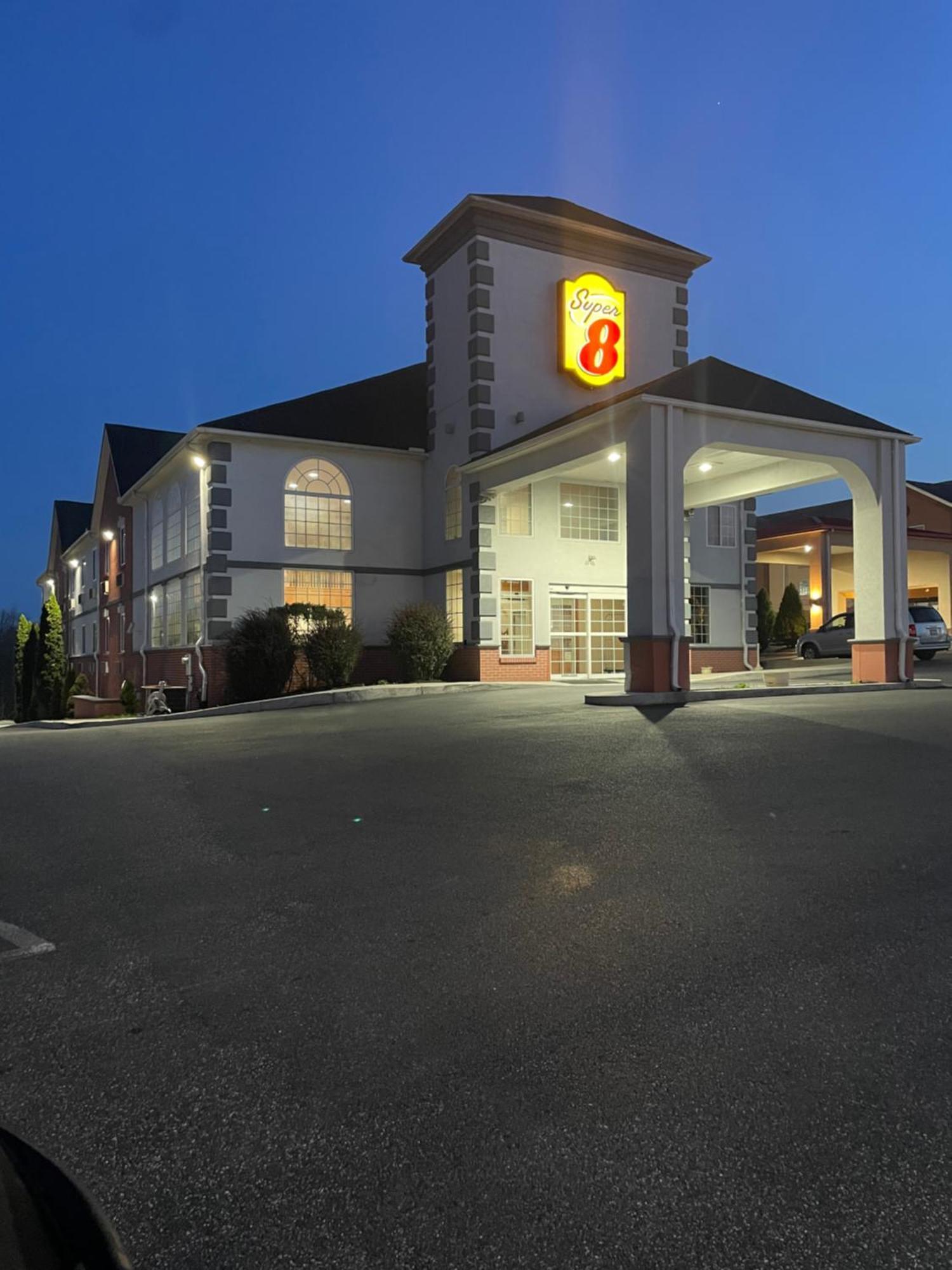 Hotel Super 8 By Wyndham Hershey North Harrisburg