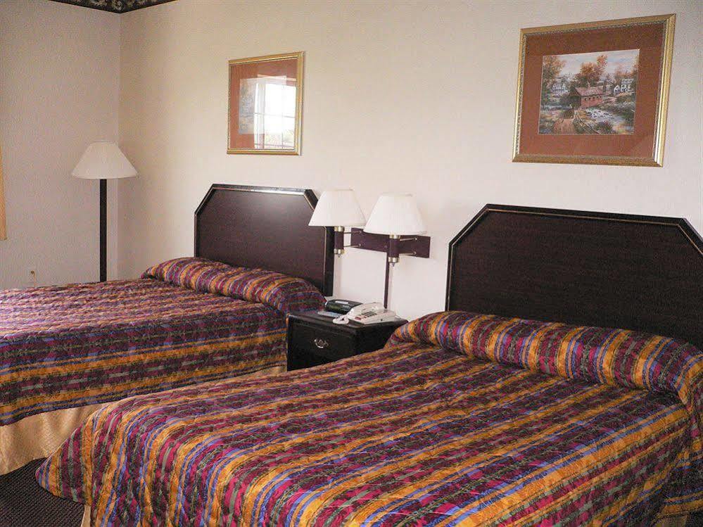 Super 8 By Wyndham Hershey North Hotel
