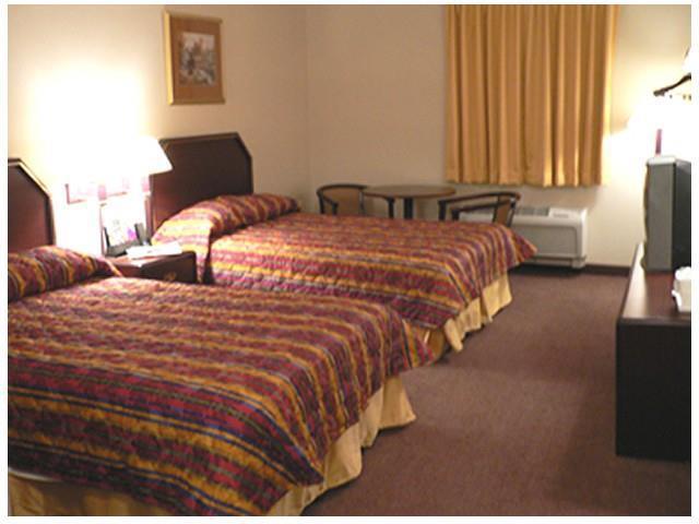 Hotel Super 8 By Wyndham Hershey North 2*